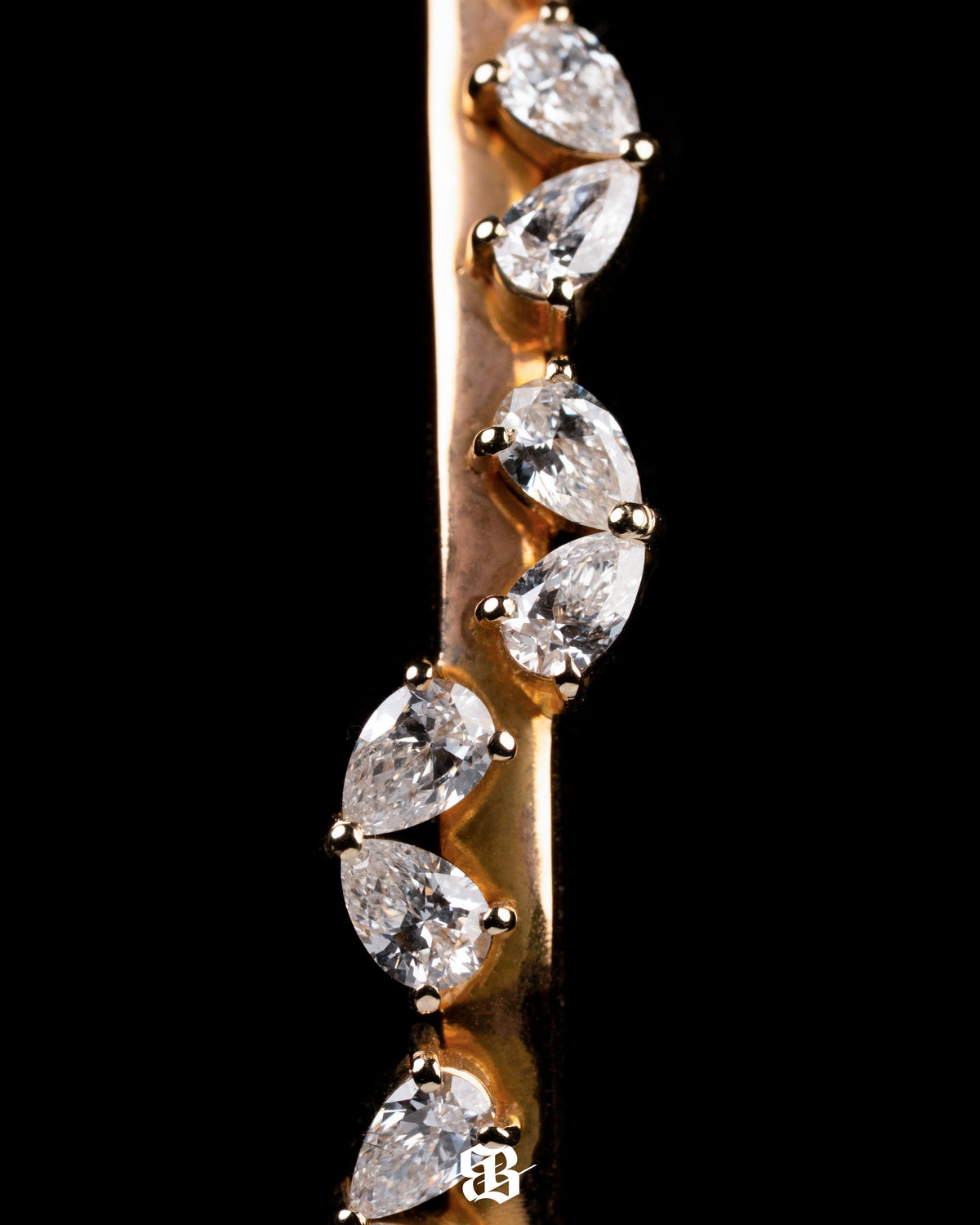 Pear Bangle