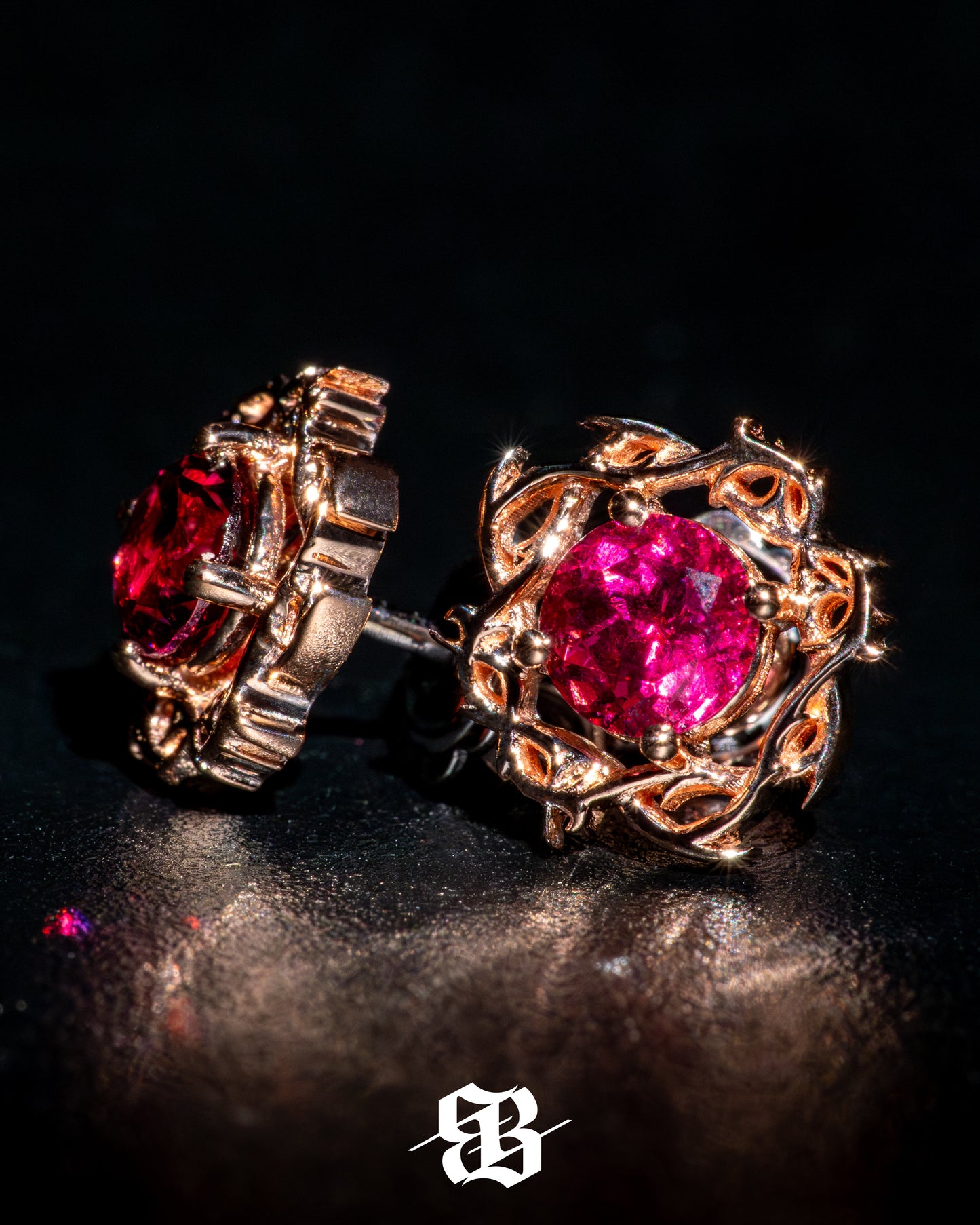 Bernini Signature Crown Of Thorns Rhodolite Earrings