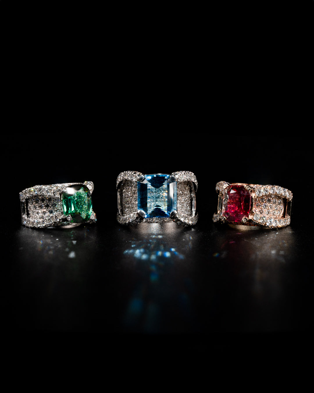 Red Royal Pinky Ring