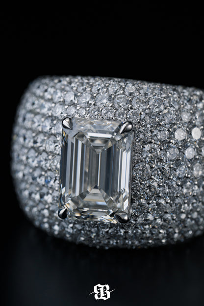 Royal Emerald Pavè Ring