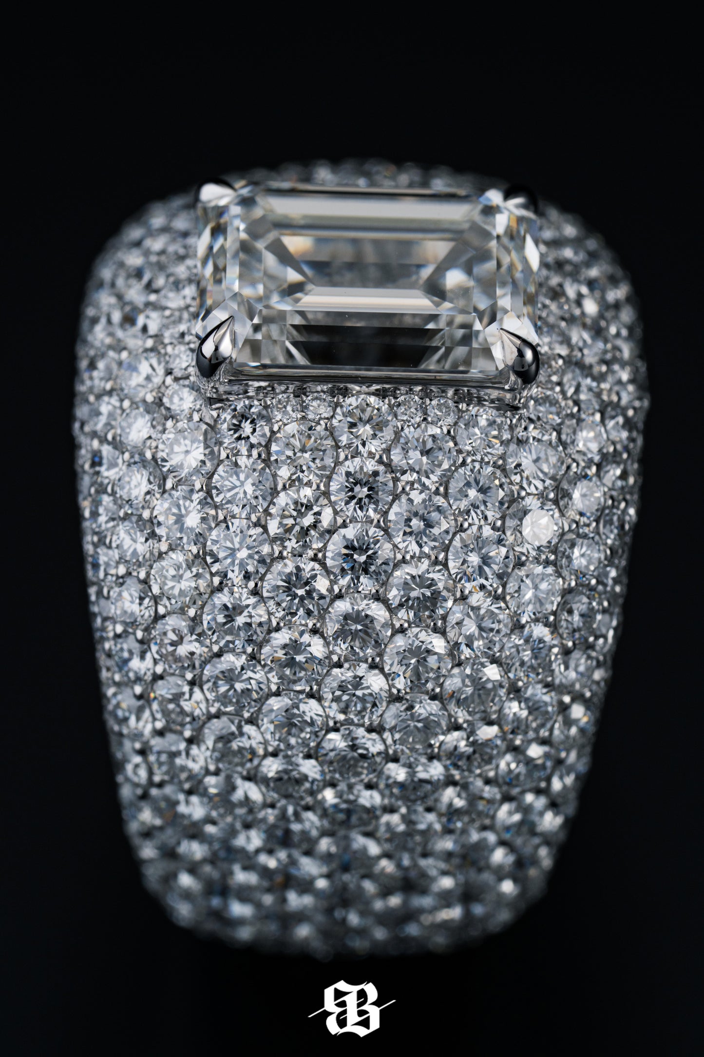 Royal Emerald Pavè Ring