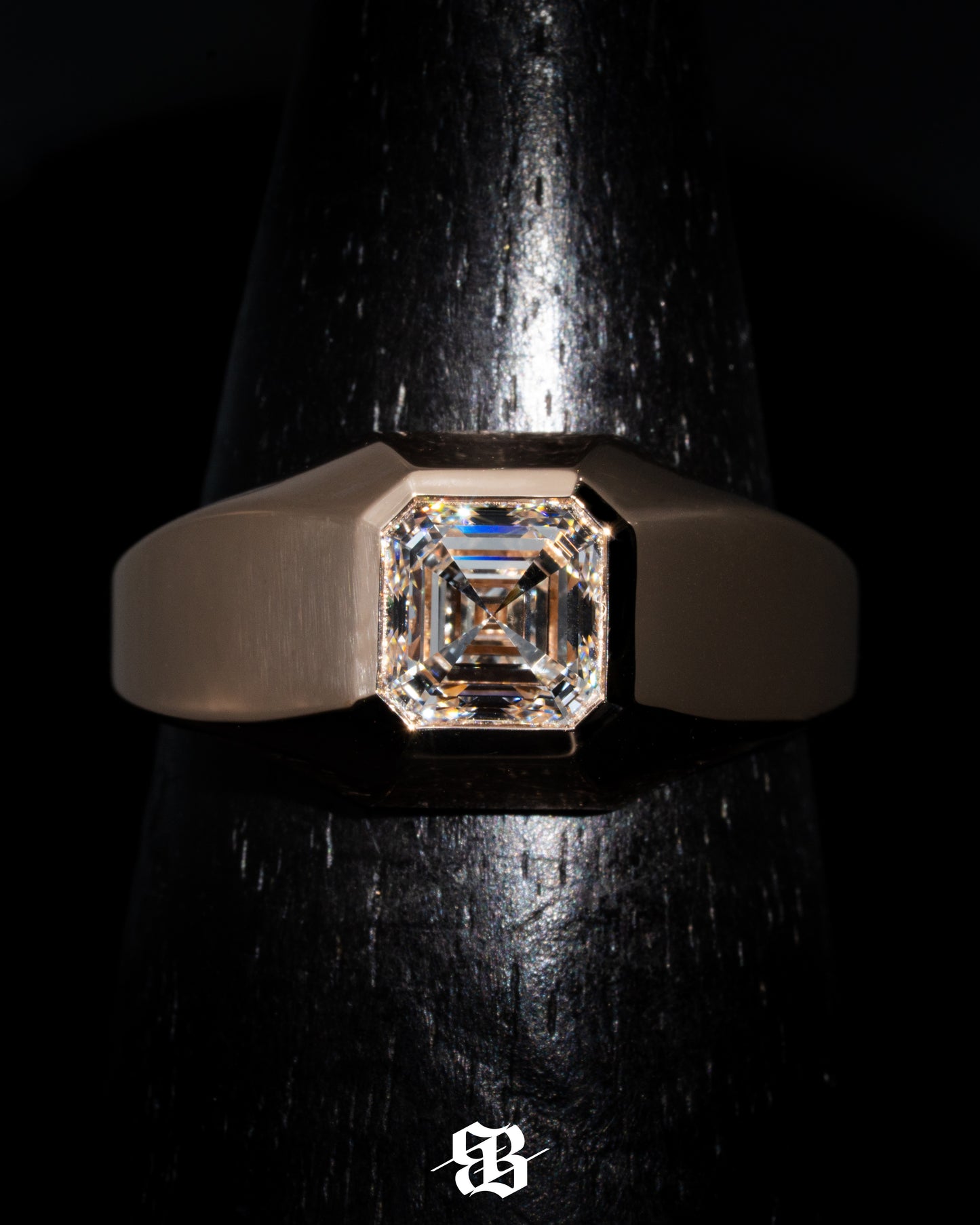 Bernini Signature Engagement Ring