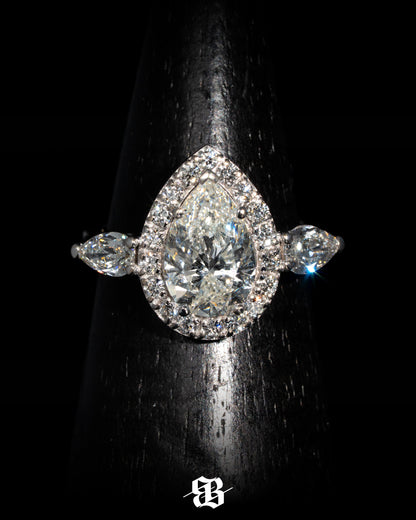 Pear Engagement Ring