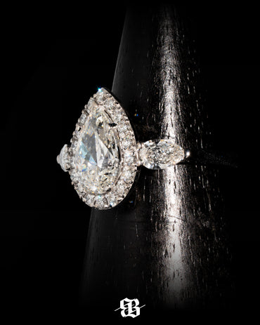 Pear Engagement Ring