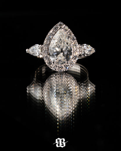 Pear Engagement Ring